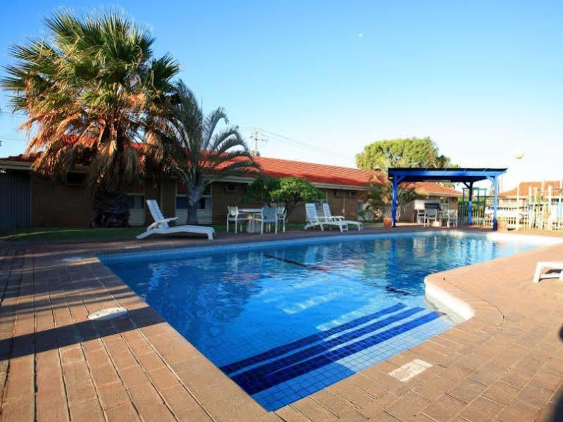 Hospitality Carnarvon, Surestay Collection By Western